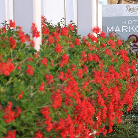 Hotel Markgraf Ленін Екстер'єр фото