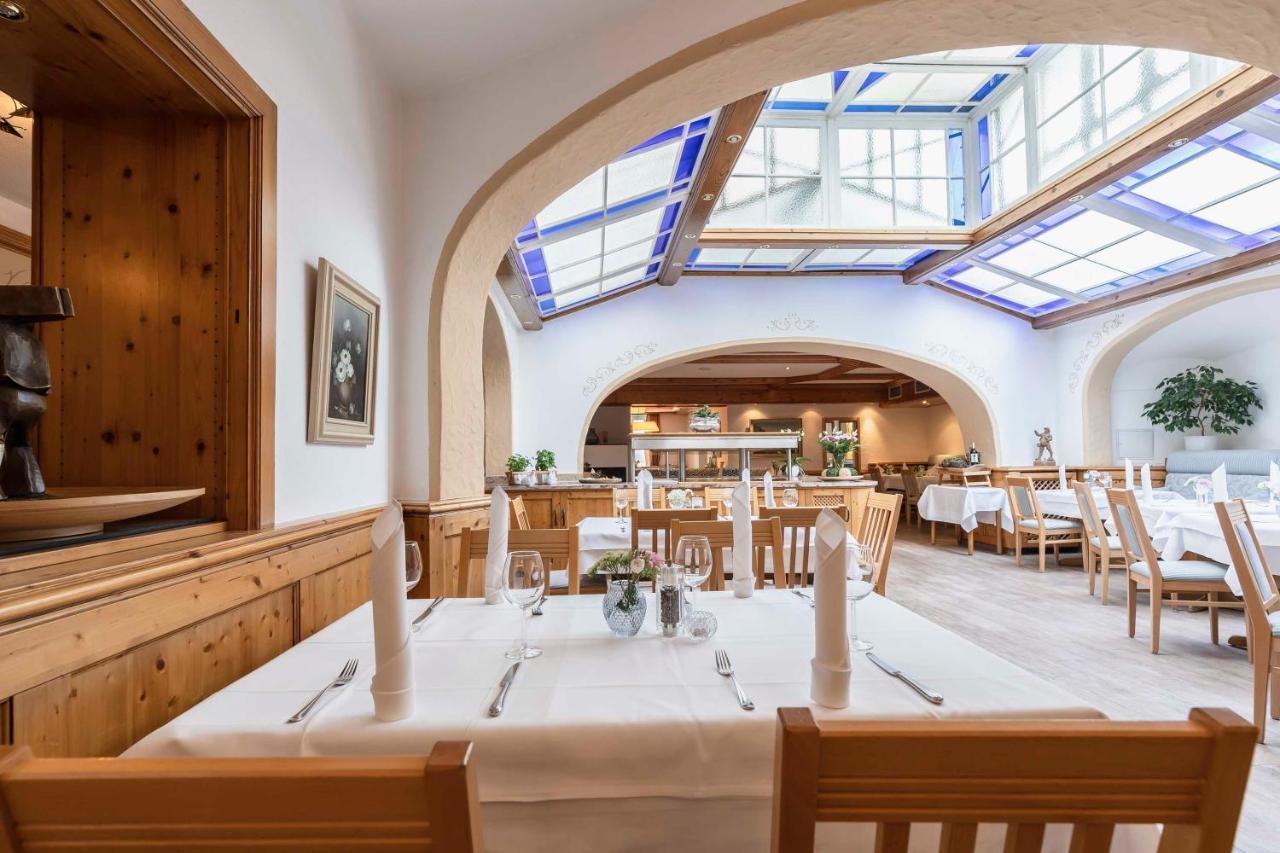 Hotel Markgraf Ленін Екстер'єр фото